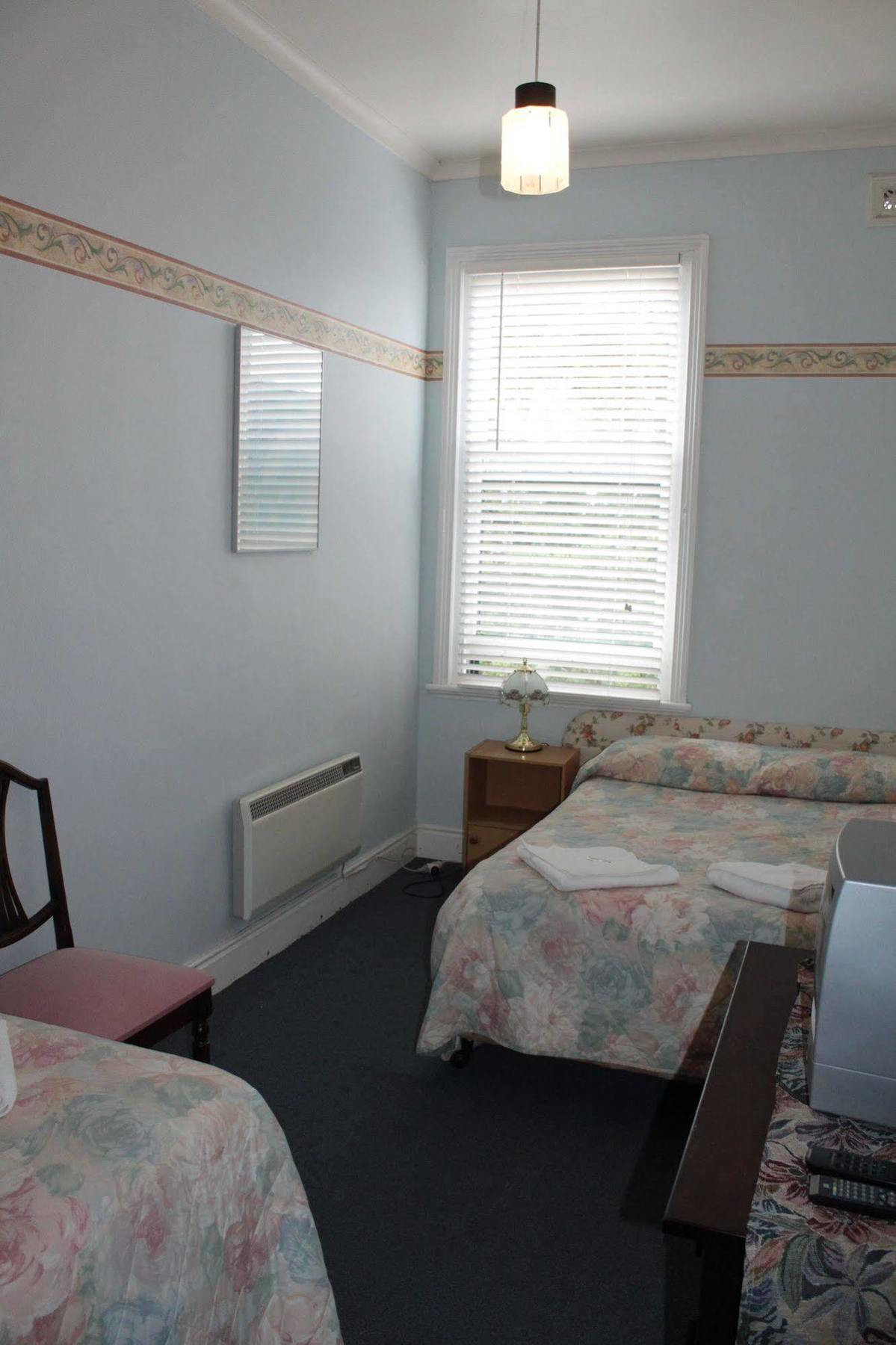 Bischoff Hotel Waratah Bagian luar foto